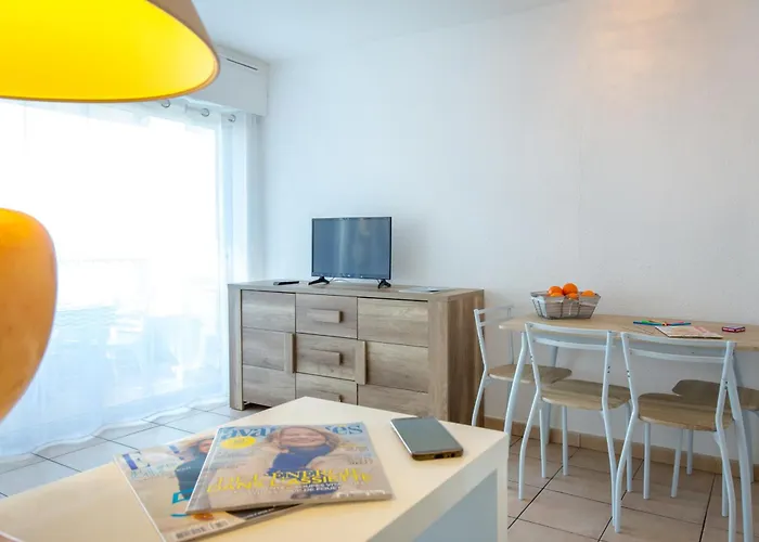 Appartement Saint-raphaël, 2 Pièces, 4 Personnes - Fr-1-466a-4 Saint-Raphaël